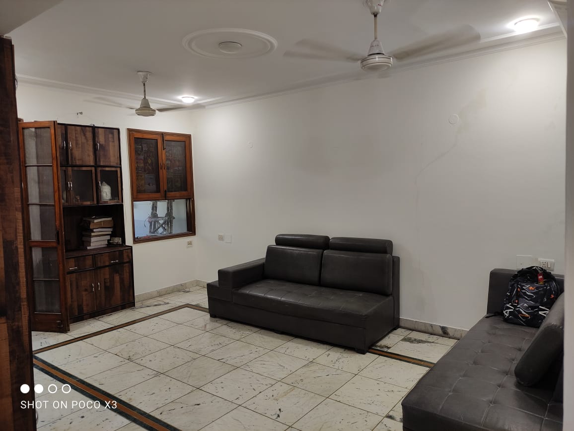 3 bhk Flat For Sale In Rashmi Apartments Pitampura Delhi